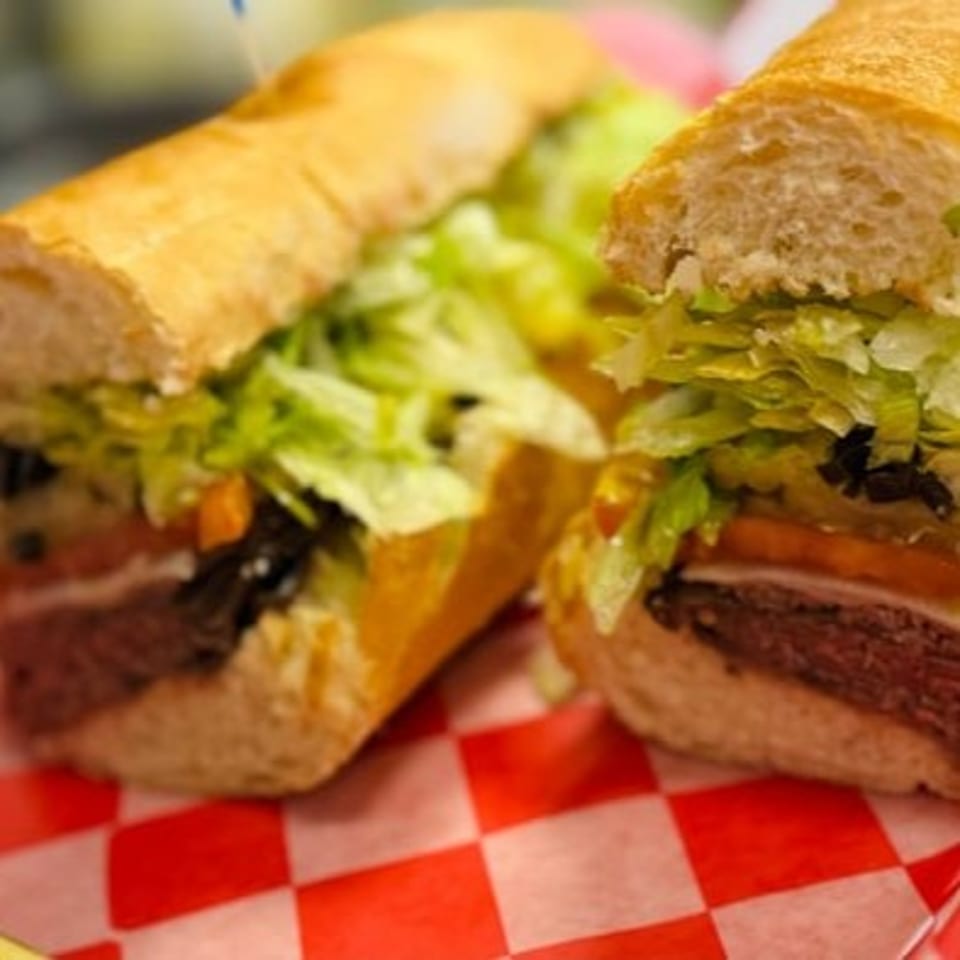 Delicious Chicken Salad: A Fresh Deli Favorite